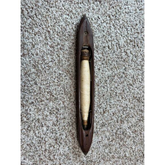 Vintage Wooded Weaving Loom Shuttle; Antique - Picture 8 of 9